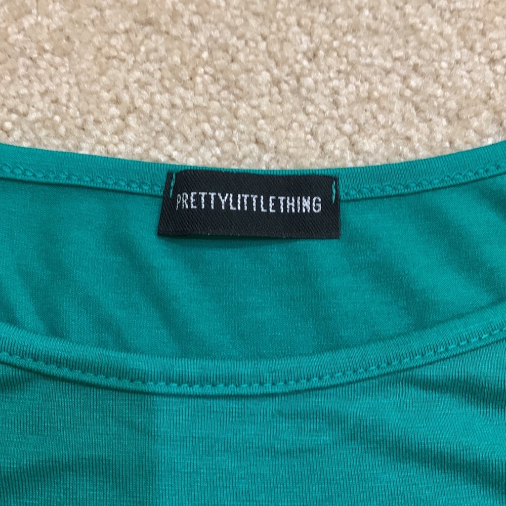 PrettyLittleThing basic cami bodysuit - Picture 3 of 7